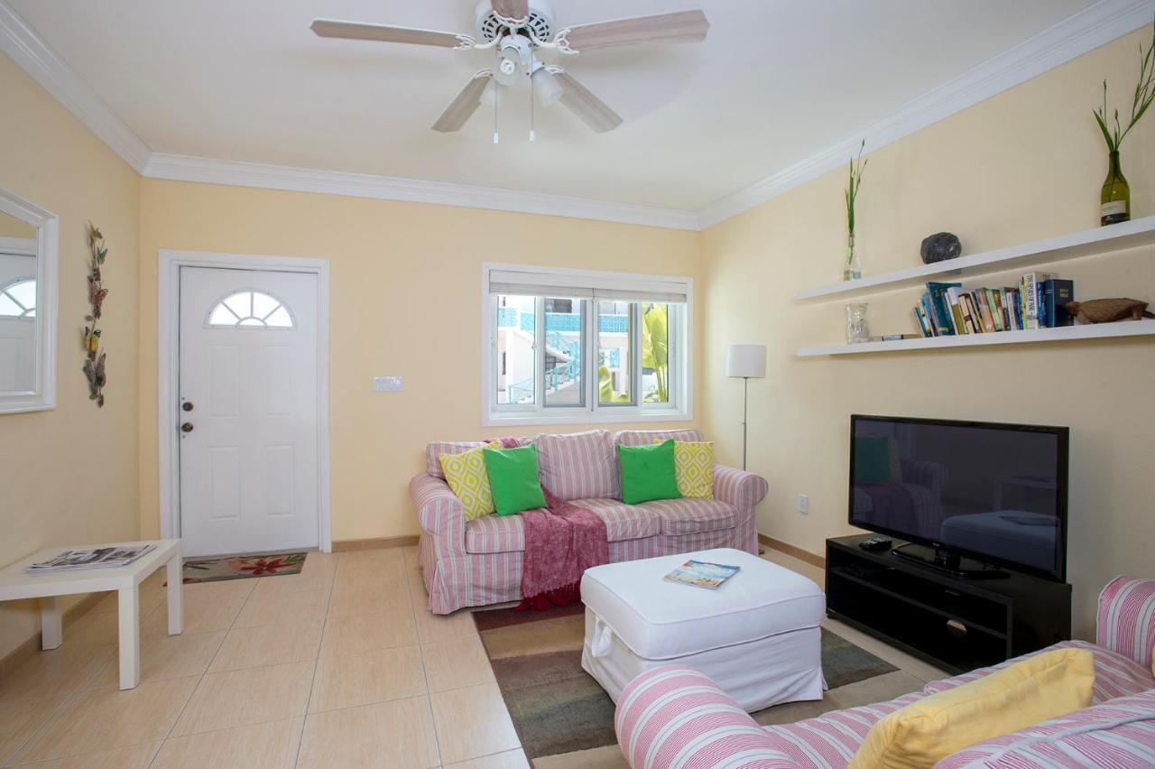 Sir Charles Guest House Palmetto Point 外观 照片