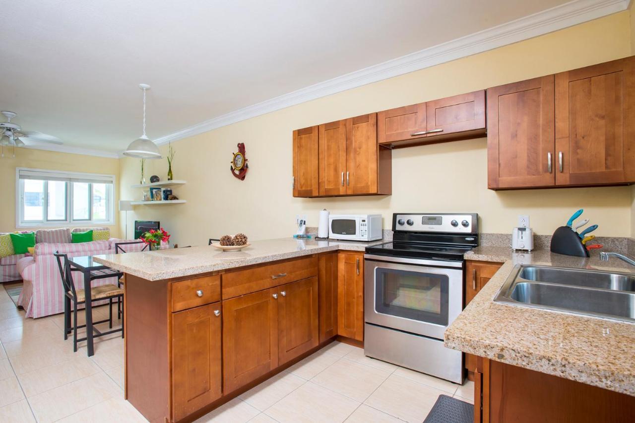 Sir Charles Guest House Palmetto Point 外观 照片