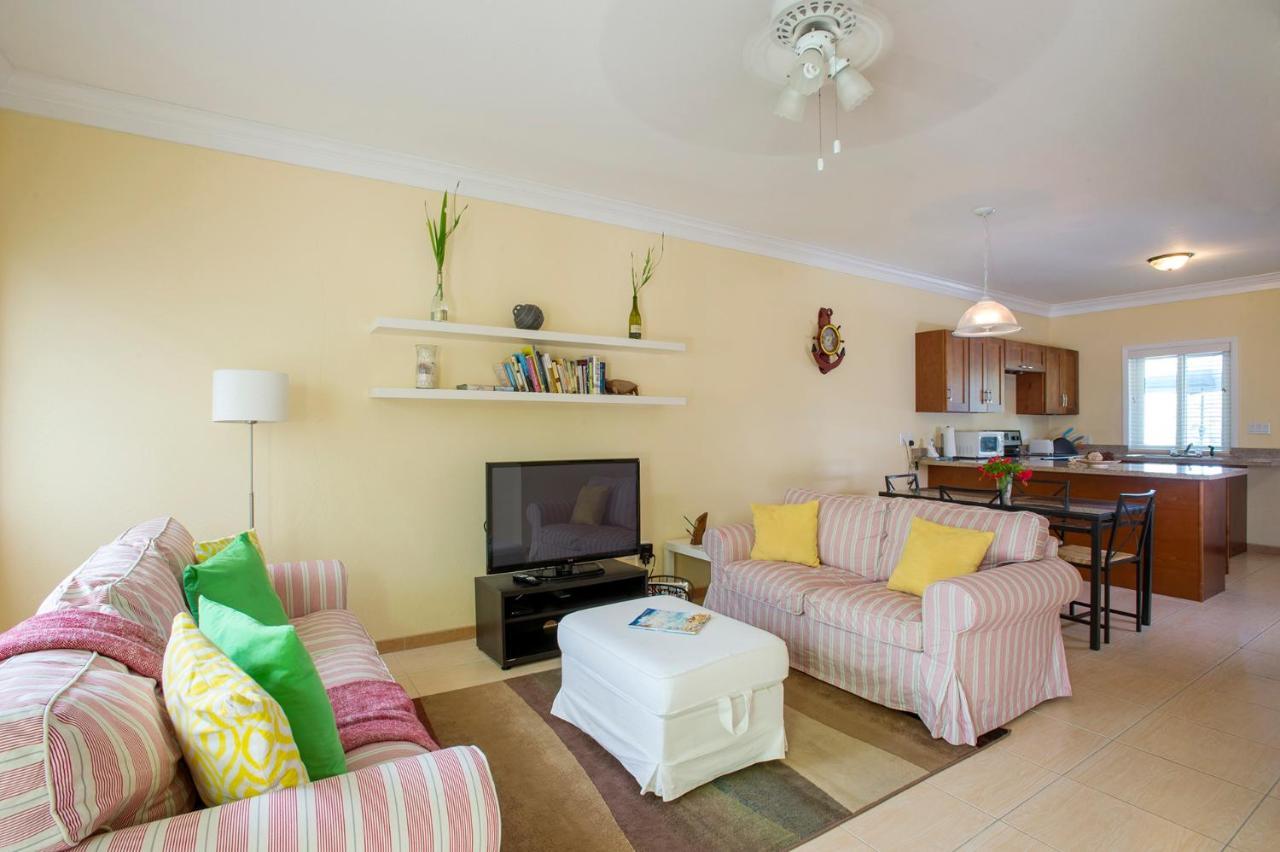 Sir Charles Guest House Palmetto Point 外观 照片