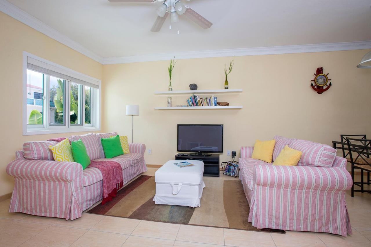 Sir Charles Guest House Palmetto Point 外观 照片