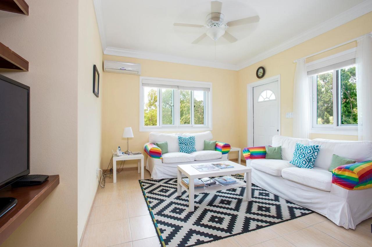 Sir Charles Guest House Palmetto Point 外观 照片
