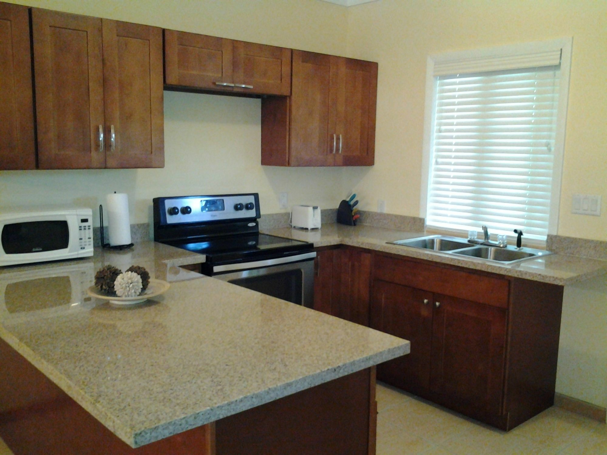 Sir Charles Guest House Palmetto Point 外观 照片