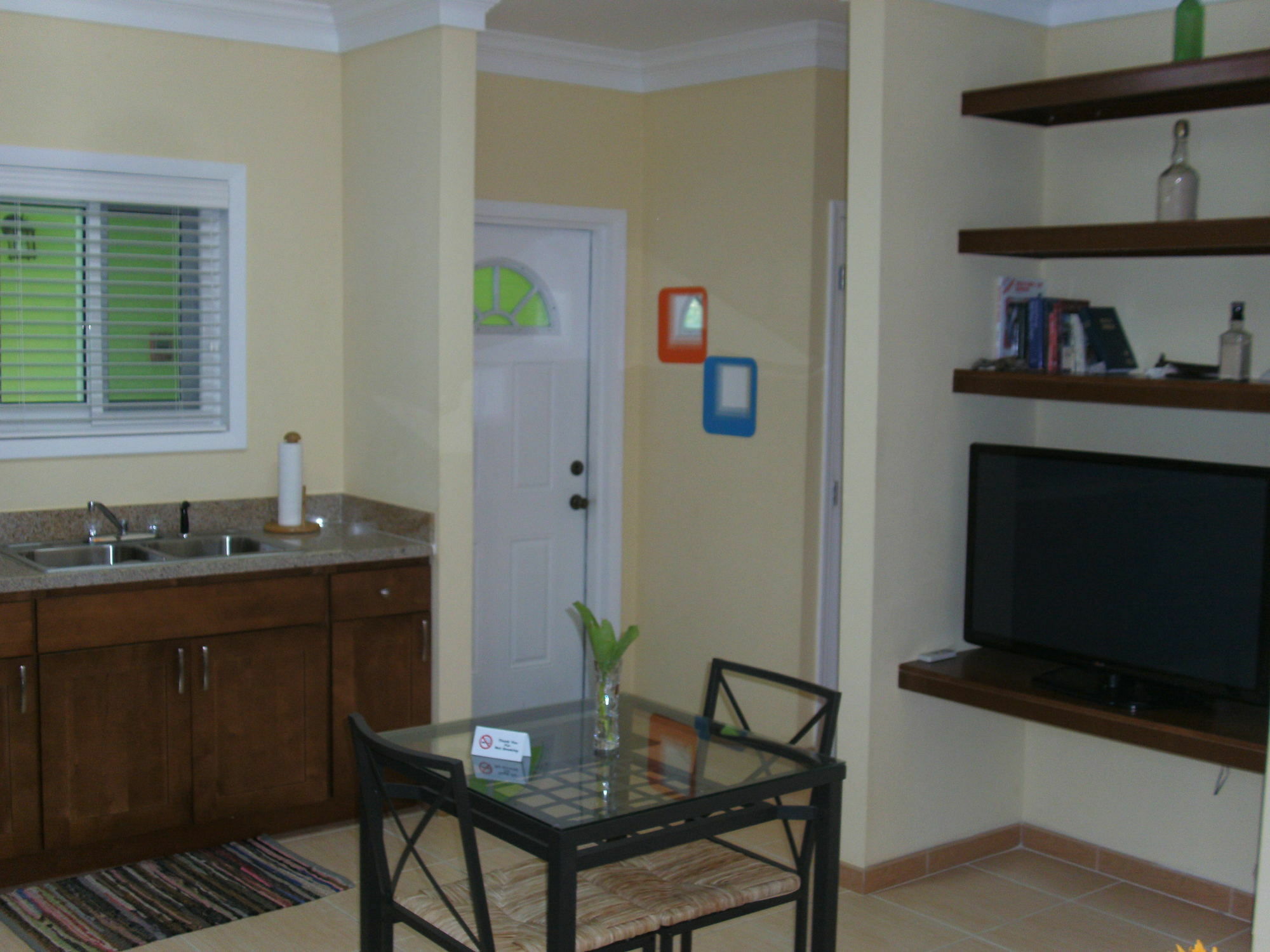Sir Charles Guest House Palmetto Point 外观 照片