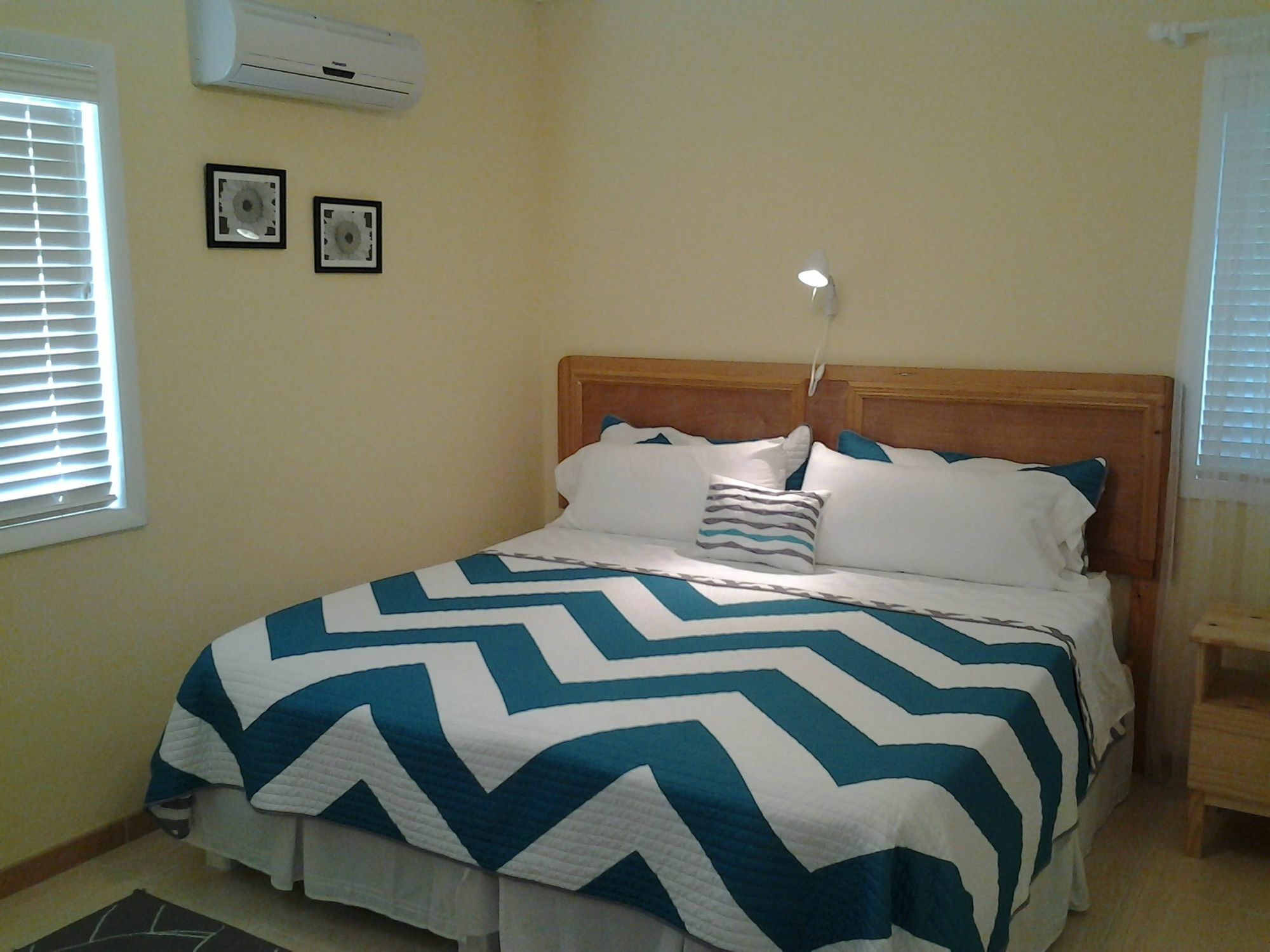 Sir Charles Guest House Palmetto Point 外观 照片