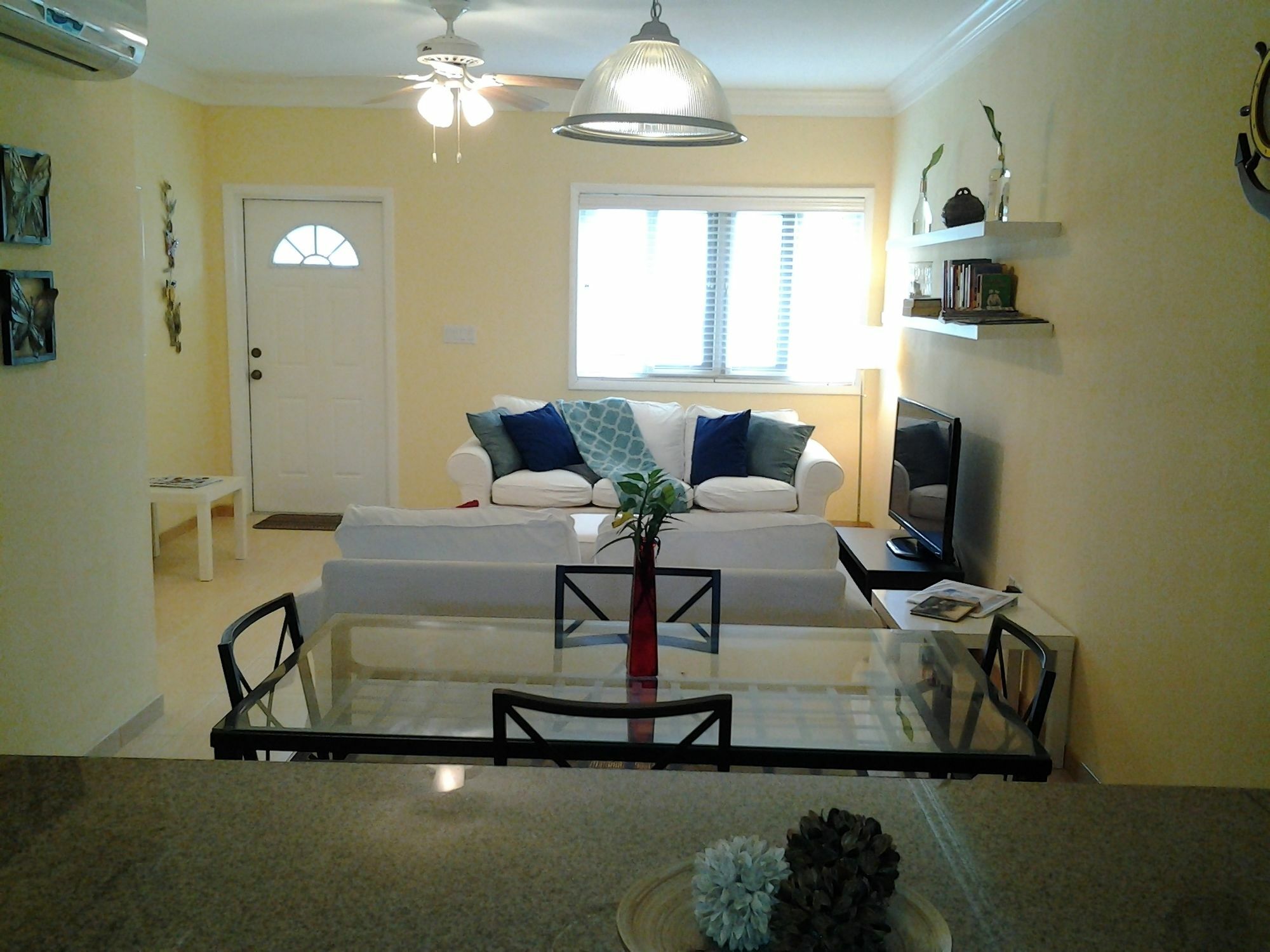 Sir Charles Guest House Palmetto Point 外观 照片